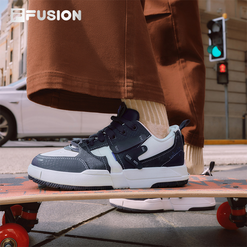 FILAFUSION斐乐女子板鞋