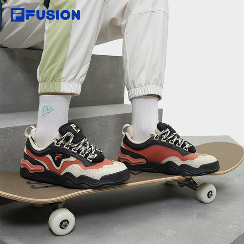 FILAFUSION斐乐女子板鞋