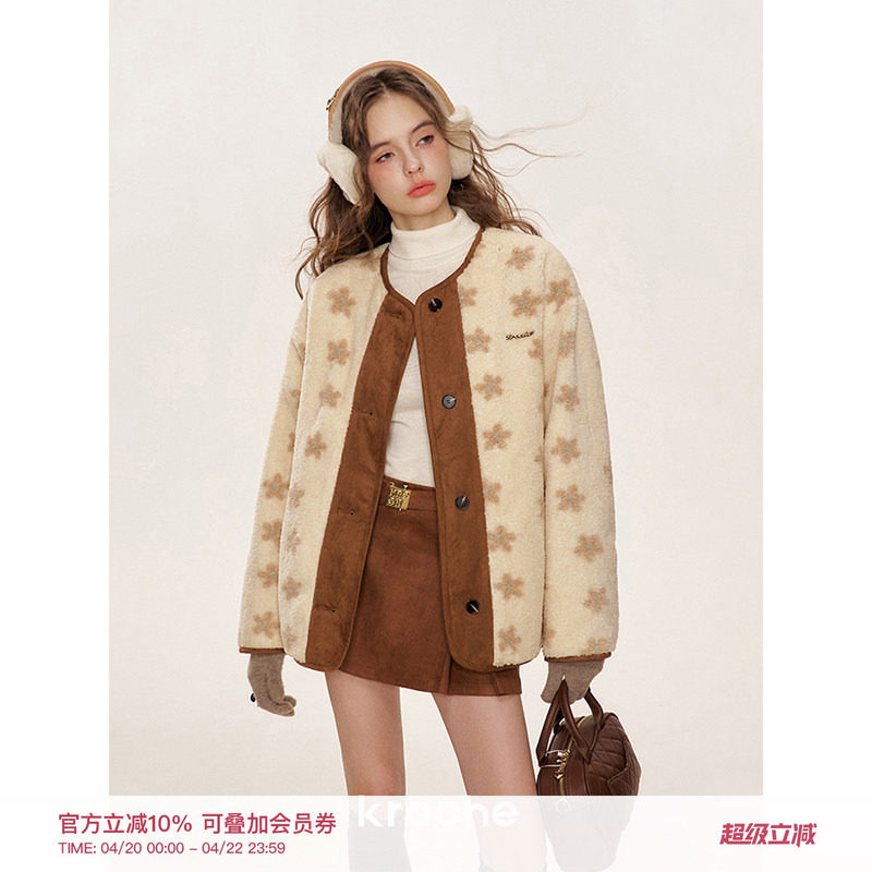 Kroche  绒绒暖意 两面穿着 小花羊羔毛麂皮拼接棉服厚外套