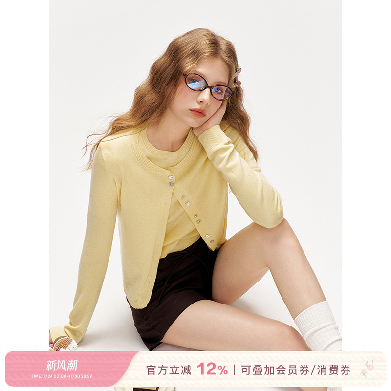 Kroche日光黄圆领针织开衫+短袖