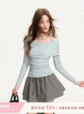 Kroche 26ss 法式浪漫 柔软羊毛褶皱交叉领一字肩露肩修身长袖T恤