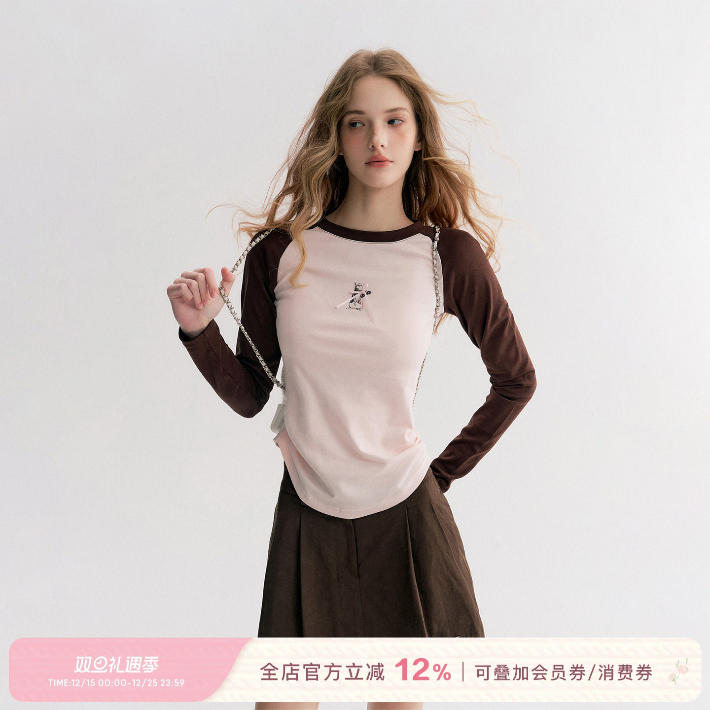 小猫印花全棉撞色插肩长袖T恤