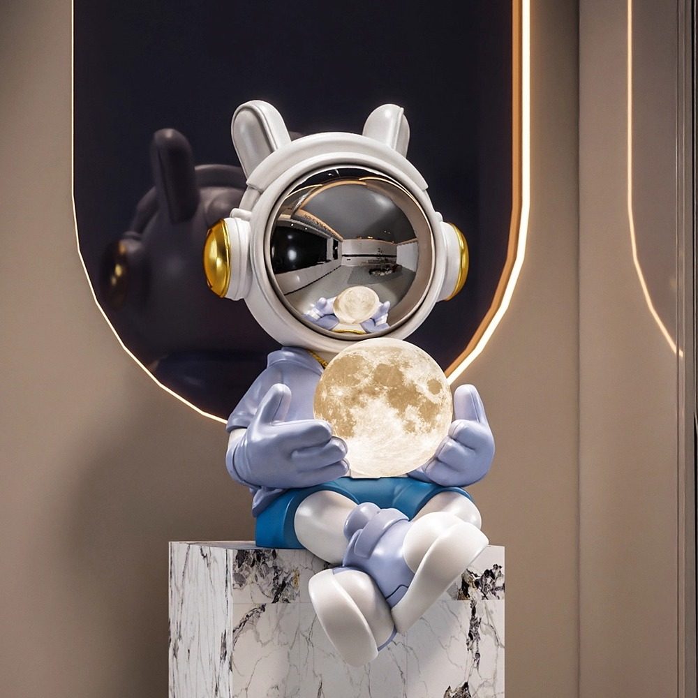 宇航员太空人落地坐姿摆件蓝牙音响存钱罐电视柜橱窗装饰乔迁礼品