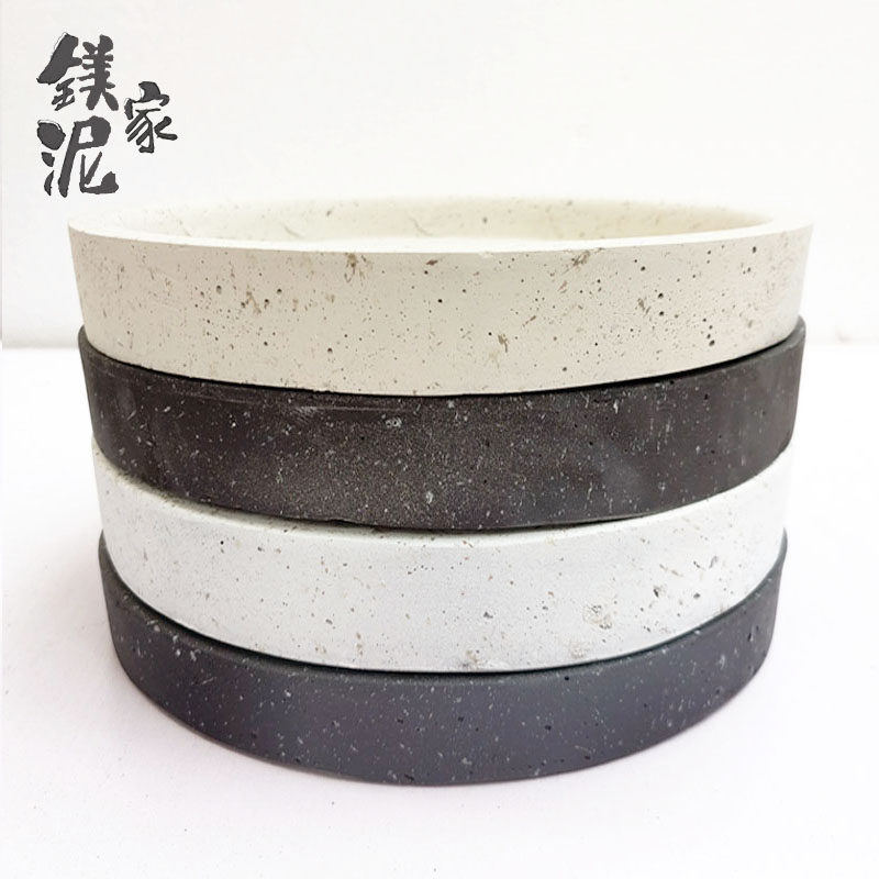 北欧花盆托盘圆形家用防滑带轮可移动垫底座底盘圆塑料加厚接水盘