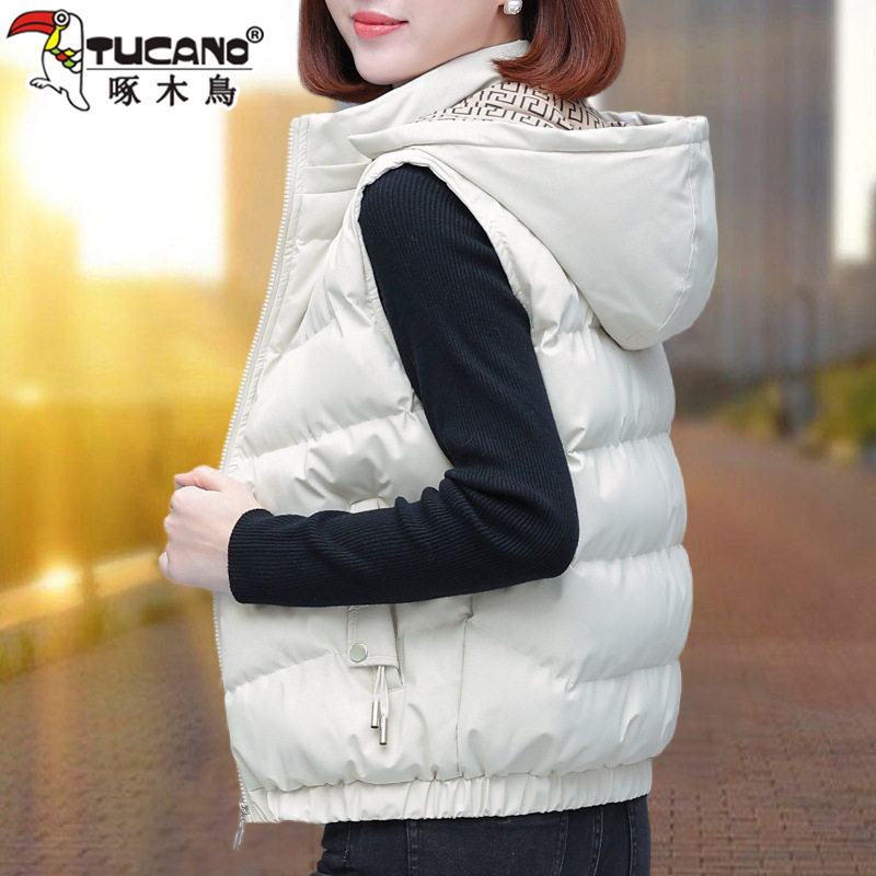 啄木鸟羽绒棉马甲女款秋冬季2025新款今年流行爆款小个子减龄外套