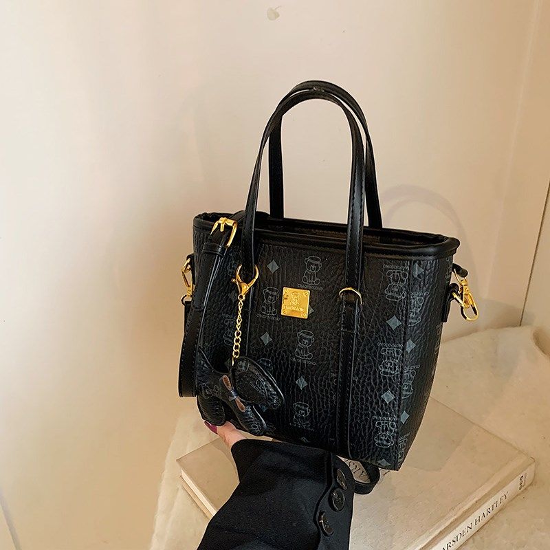 手提菜篮子包包女士2024新款时尚斜挎水桶包百搭大容量单肩通勤包,个性定制/设计服务/DIY,明信片定制,淘宝优惠券,粉丝福利购,淘宝优惠卷