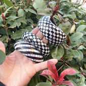 欧美风格 手工贝壳拼接不规则黑白方格图案宽手镯