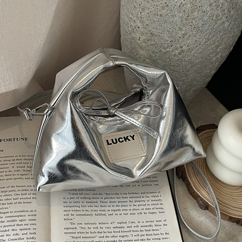 JW stylish 小众三角饭团手提包包女 软皮单肩包饺子包百搭斜挎包,箱包皮具/热销女包/男包,腋下包,淘宝优惠券,粉丝福利购,淘宝优惠卷