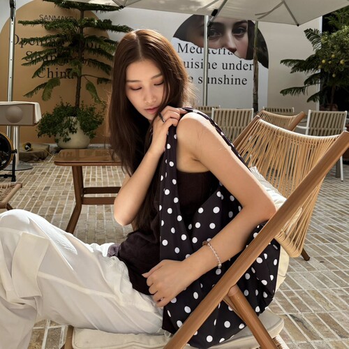 JWstylish慵懒黑白波点包包女
