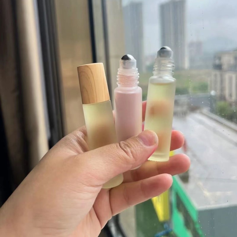 磨砂玻璃滚珠瓶香水精油分装瓶旅行便携高颜值好物