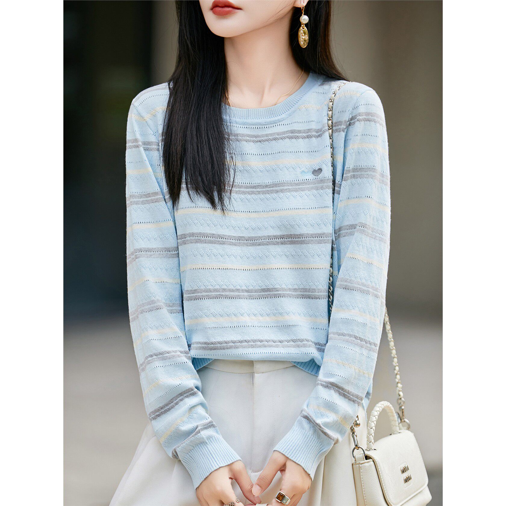 2025新款时尚长袖薄款条纹针织衫长袖t恤女上衣圆领毛衣宽松打底