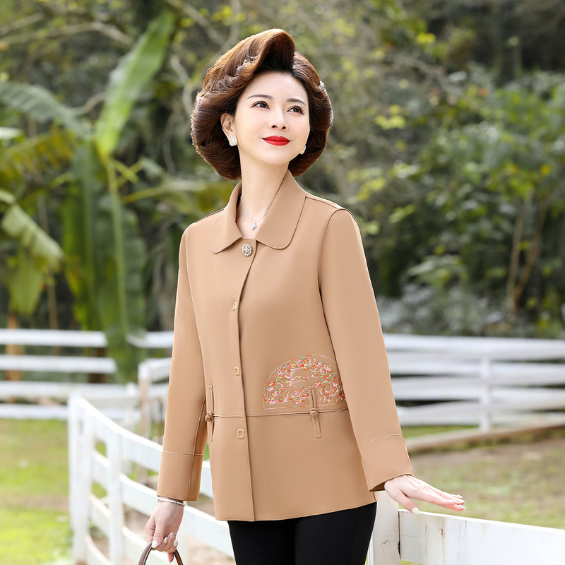 妈妈春装外套洋气风衣新款中老年女春秋休闲短款上衣服喜婆婆婚宴