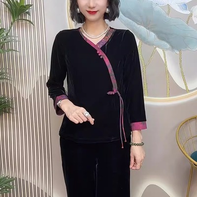 妈妈时尚丝绒上衣阔太太打底衫