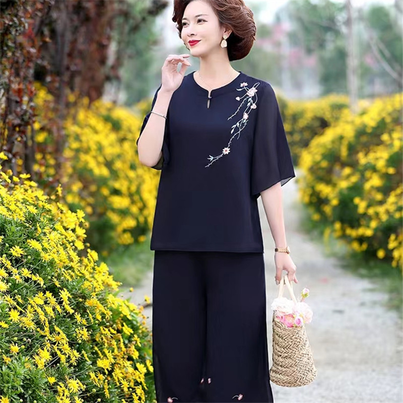 新款妈妈夏装短袖雪纺两件套2022洋气女士小衫宽松九分阔腿裤套装