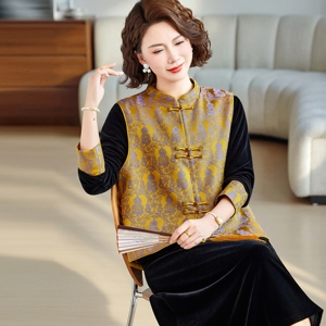 新中式风妈妈春秋装金丝绒马甲套装中老年女国风减龄连衣裙两件套