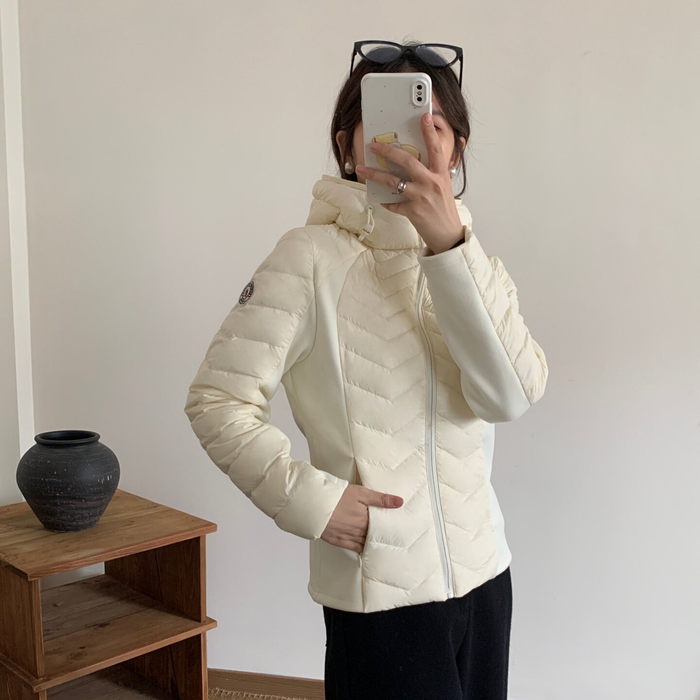 90白鸭绒轻薄短款显瘦羽绒服女