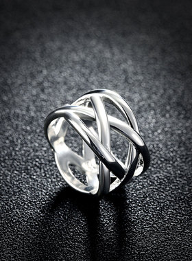 款式新颖戒指品牌见详情