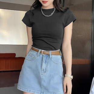 韩版套头圆领修身短袖T恤女2025夏季新款显瘦绿色百搭针织上衣女