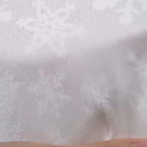 四经绞罗133门幅雪花纹（100%桑蚕丝）26姆米左右26号
