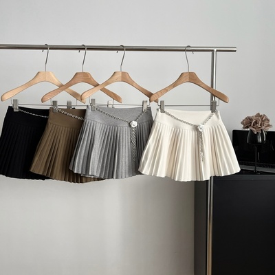 超好看的气质毛呢百褶白色半身裙