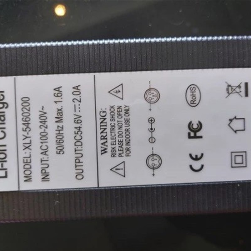 电动滑板车来Li-ion Charger 54.6v2a3a充电器线48v电池63V1.1A线