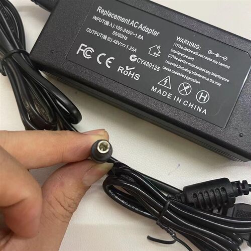 AirEngine5760-51电源48V0.9A56V1.07A适配器DCADP-56V-1A07大头