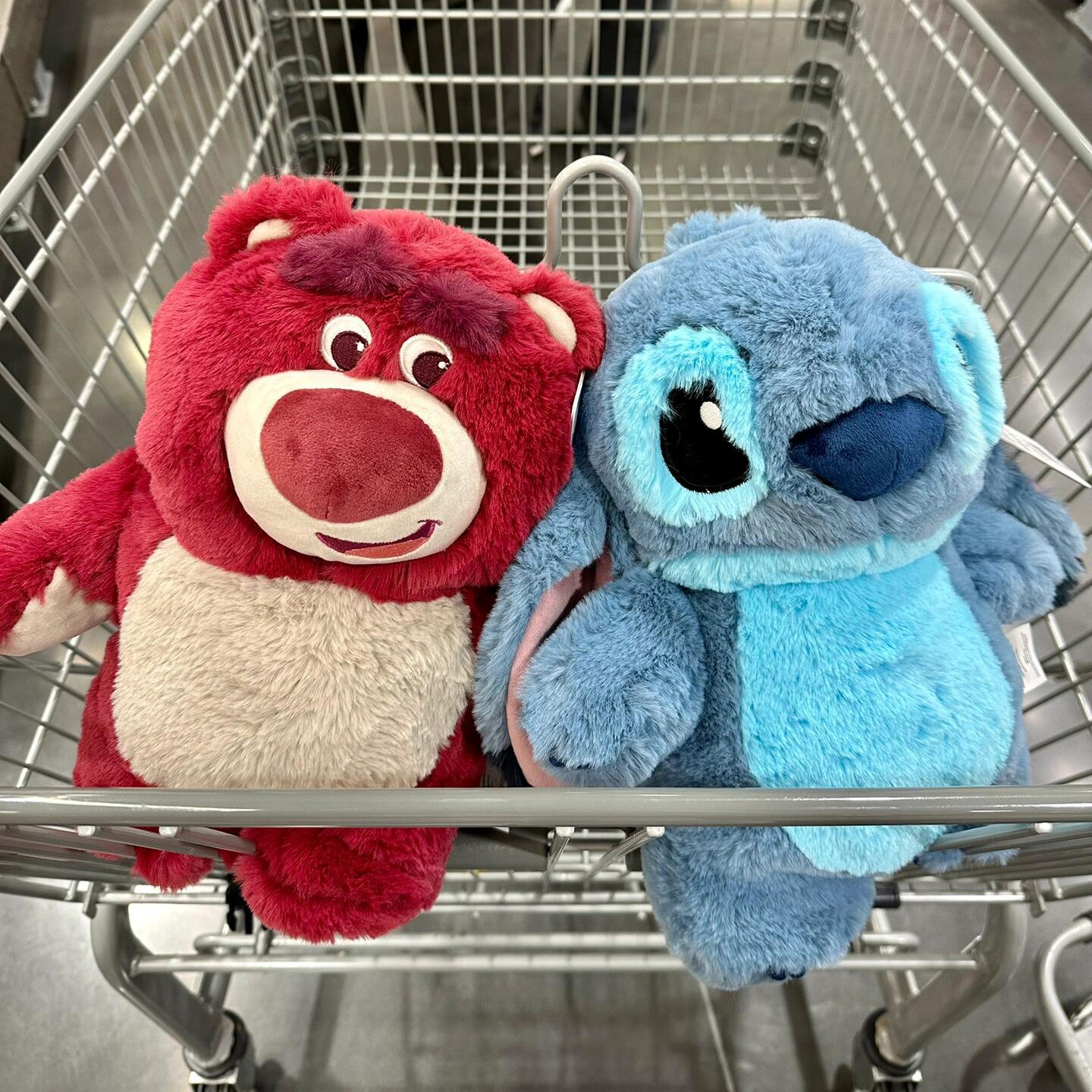 史迪仔暖水袋注水草莓熊热水袋冬可爱毛绒娃娃宿舍女生热敷暖宝宝