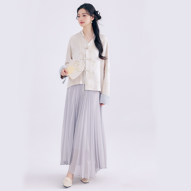 小鹿的泡芙 我见青山 新款新中式国风缎面醋酸刺绣提花盘扣套装