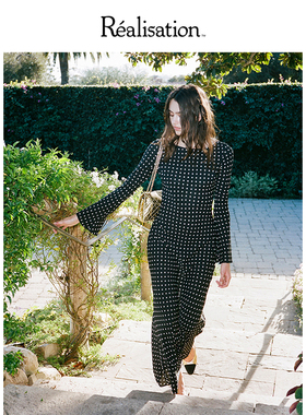 RealisationPar 连衣裙喇叭袖长袖波点真丝长裙 The Gia