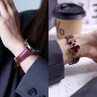 适用华为gt6表带watch5四叶草真皮华为gt5表带磁吸扣gt5pro新款 42mm替换配件 安可拉红女士腕带gt4高级表链41