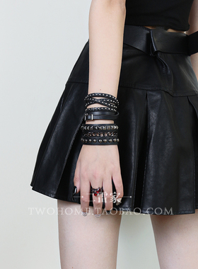 甜酷暗黑风叠戴多层朋克风链条手镯哥特风辣妹铆钉腕带手环配饰品