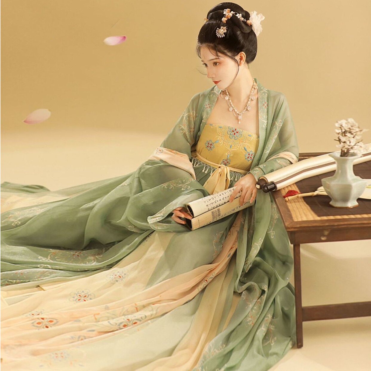 成人汉服女2023春夏季诃子簪汉服半身裙