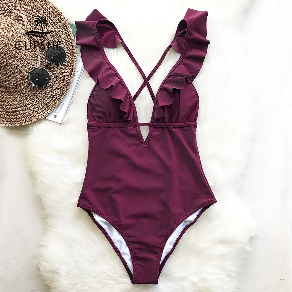 CUPSHE Burgundy Heart Attack Falbala One-piece Swimsuit Wome