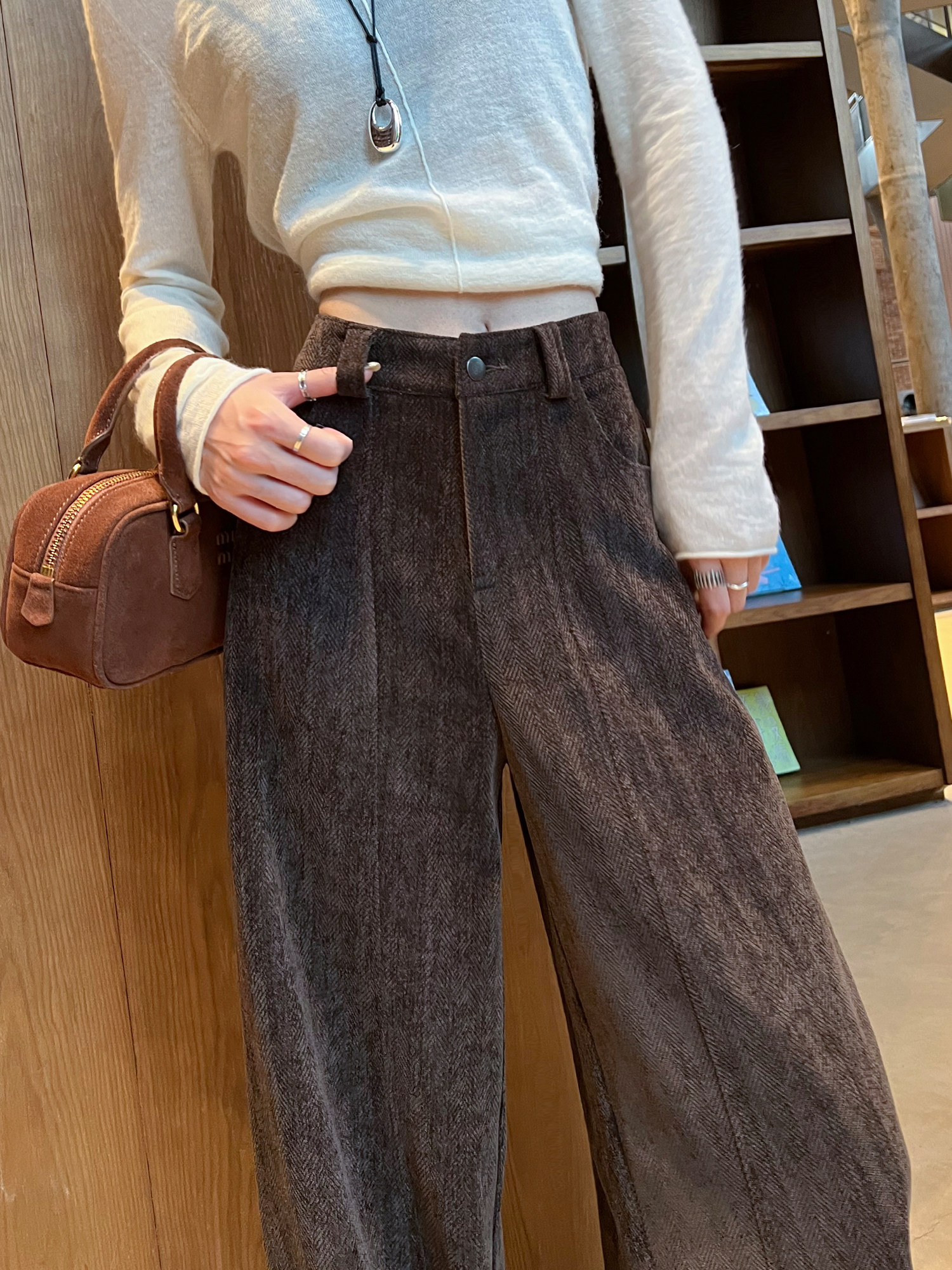 棕咖色灯芯绒阔腿裤女秋冬新款高腰加厚松弛感直筒雪尼尔休闲裤子,女装/女士精品,休闲裤,淘宝优惠券,粉丝福利购,淘宝优惠卷