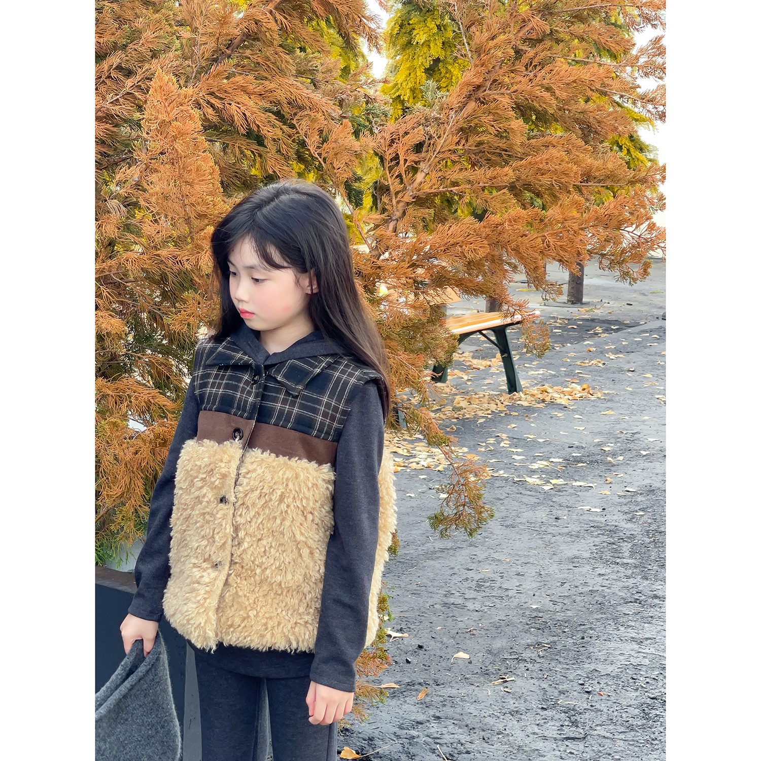 秋冬女童洋气毛毛拼接格子马甲