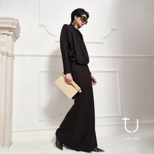 新款 针织羊毛荡领收腰连衣裙2025冬季 收腰长裙子 伊南娜光 TU女装