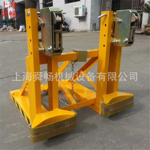 供应轻型油桶双鹰嘴夹具 DG850B叉车抓桶器 大绷带转运高效