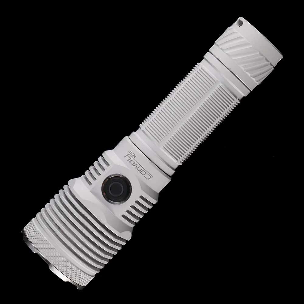 C口直充是的强光远射手电筒