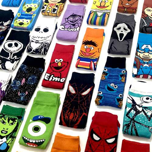 2023 New Anime Marvel Men Socks Long Sock Men‘s Knee-H