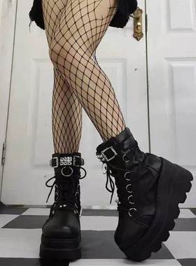 暗黑铆钉中筒靴女厚底马丁靴women martin boots platform boots