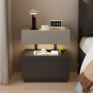 现代简约床头柜暗格隐私多层实木双层带灯储物柜卧室感应灯收纳柜