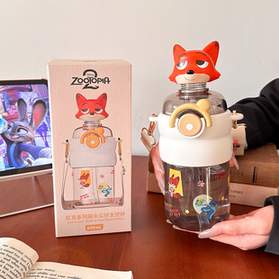 疯狂动物城吸管杯儿童幼儿园宝宝水壶可爱耐高温塑料杯子户外便携
