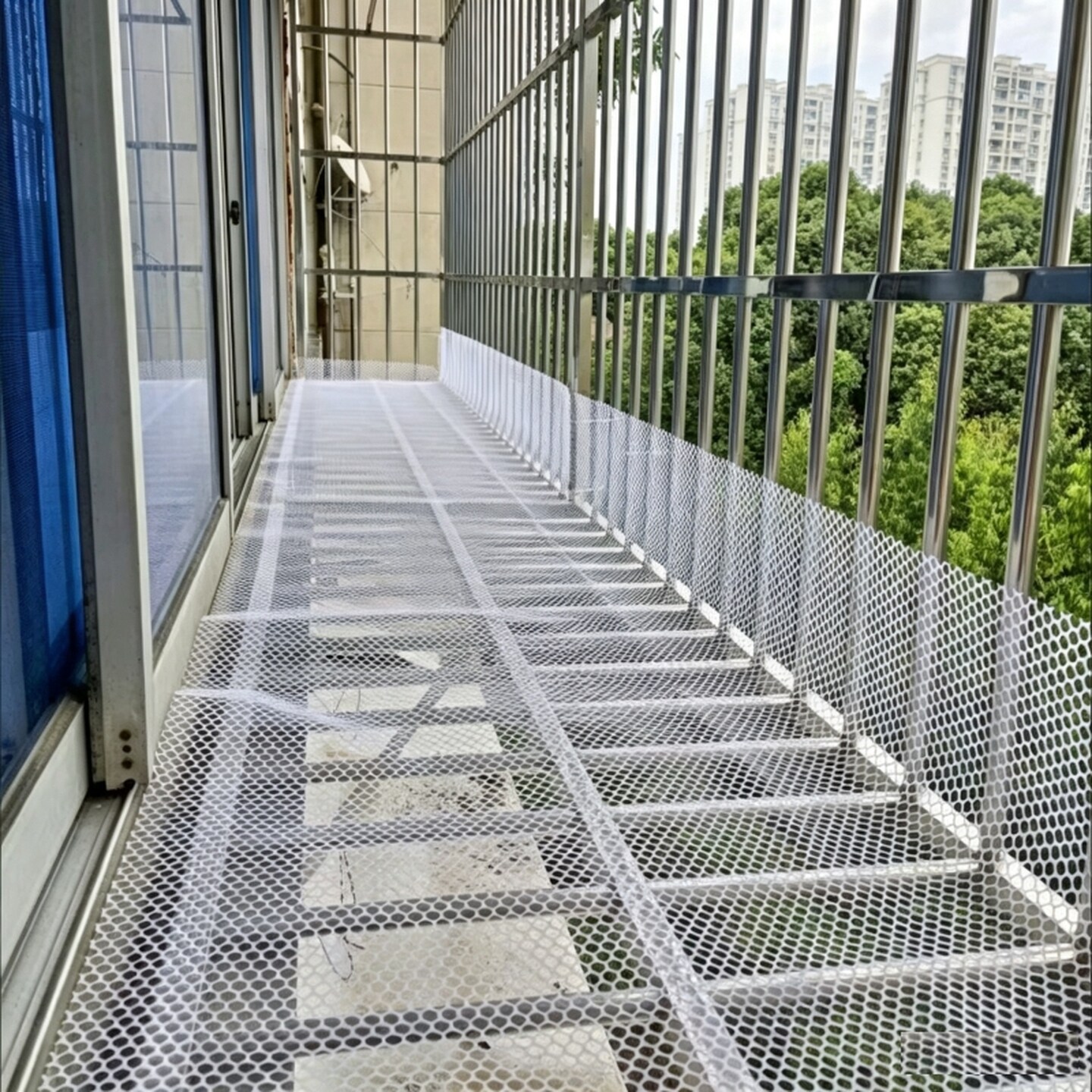 阳台防护网塑料网垫围栏猫宠物护栏隔离网防盗窗窗晾晒安全网网格