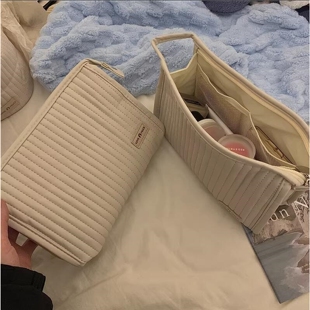 化妆品收纳包出门方便携带旅行高级感便携PU防水洗漱包简约家用