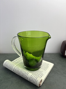 复古人工手作绿色原色料气泡工艺玻璃冷水壶复古祖母绿把手冷水壶