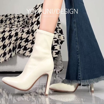 米白色尖头粗跟高跟短靴女2025秋冬新款加绒不累脚日常百搭瘦瘦靴