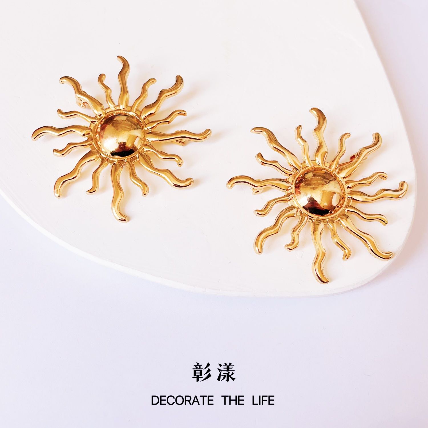 ins小众设计太阳花光明胸针时尚个性别针高级感大衣毛衣寸衫配饰