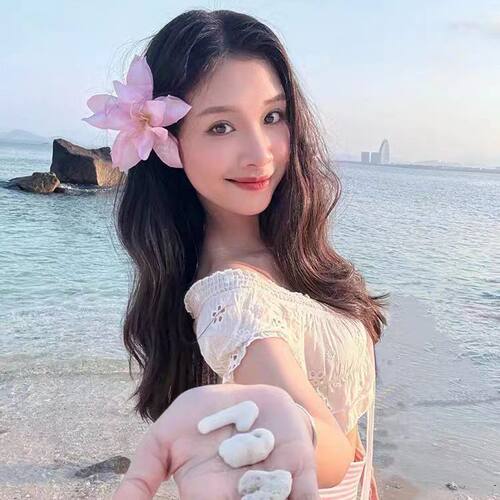 甜美粉色花朵发夹春夏海