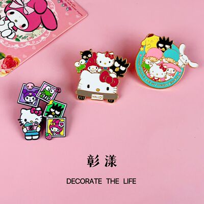三丽鸥金属徽章卡通可爱凯蒂猫玉桂狗胸针设计感小众儿童包包装饰