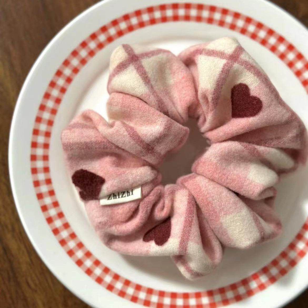 ZHIZHI | 柔雾桃木 原创自制植绒毛呢格子桃心少女感发圈,童装/婴儿装/亲子装,发饰,淘宝优惠券,粉丝福利购,淘宝优惠卷